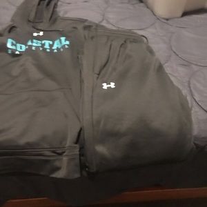 Under Amour Black Hoodie Sweat Suit Top/Bottom